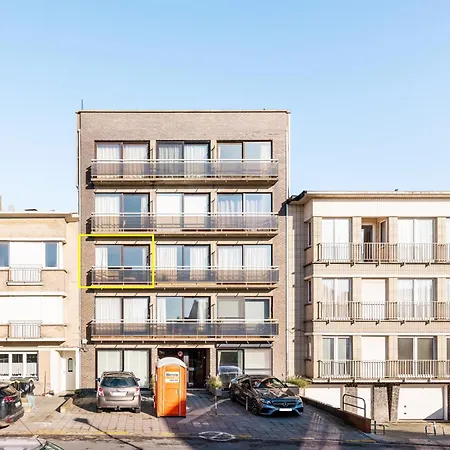 Wallace Tweede Синт-Идесбалд