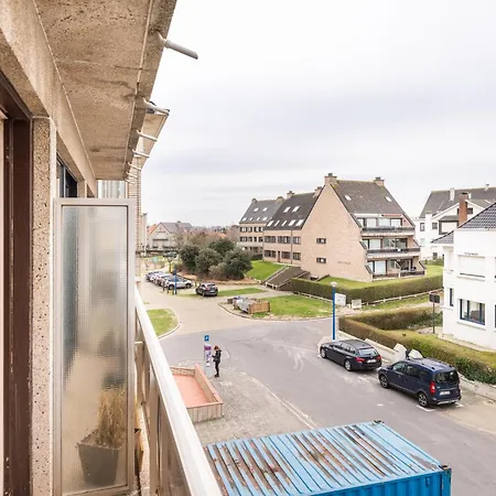 Апартаменты Wallace Tweede *